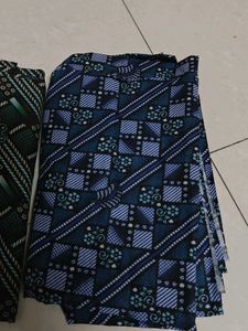 Unique Blue Geometric Pattern men's lungi