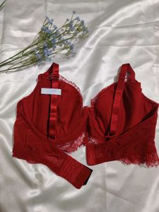 Elegant Red Lace Bra