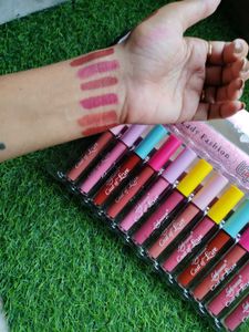 nude lipstick matte