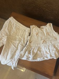 Striped Kurta Set with Embroidery