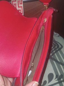 Chic Red Quilted Crossbody Bag