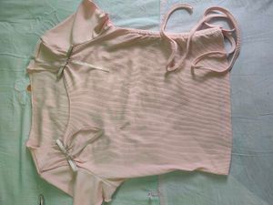 Cute Pink Ribbed Top with Bows