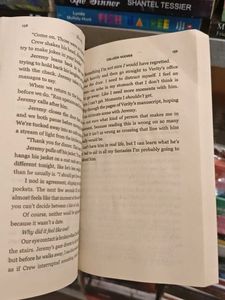 Verity by Colleen Hoover