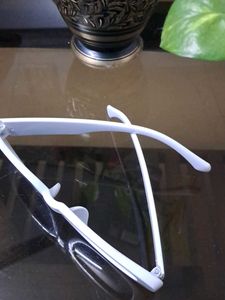 Chic White Frame Sunglasses