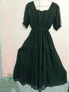 Chic Black Tiered Maxi Dress