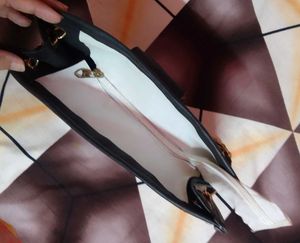 Quilted Chain Shoulder Bag