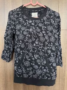 Black Floral Print 3/4 Sleeve Top