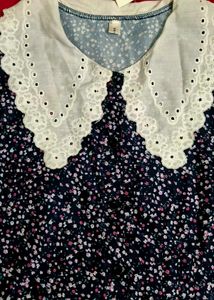 Floral Print Peter Pan Collar top