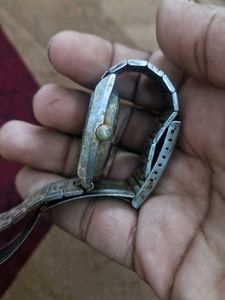 Vintage Analog Watch - Needs Repair