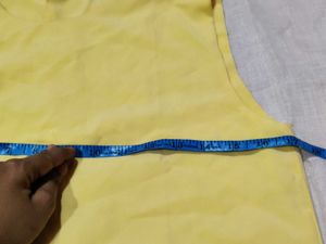 light yellow top back side pearl button