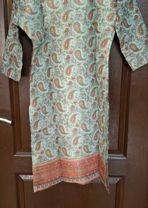 Paisley Print Kurta with Orange Border