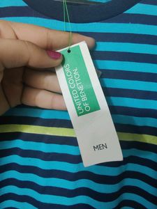 Men's Casual Tshirt. New With Tag. Good Condition.