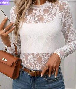 Elegant White Lace Long Sleeve Top