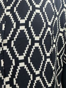 Men's Short Sleeve Geometric Print Shirt