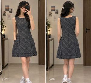 Chic Plaid Sleeveless Dress
