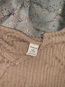 brown crop top