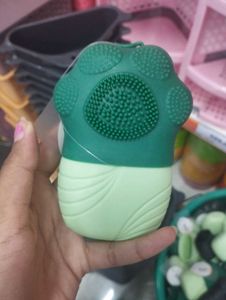 Korean face ice roller with cleansing brush