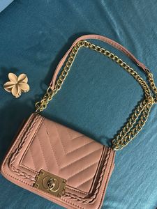 Chic Quilted Chain Sling Bag