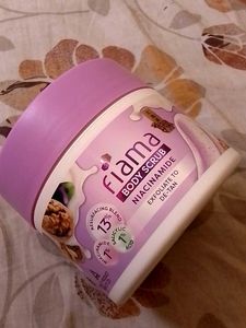Fiama Detan Body Scrub