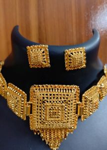 Golden Jewellery Set