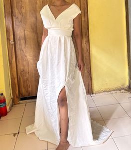 Solid Color Vneck Slit Dress