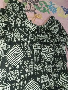 Black &amp; White Folk Print Kurta