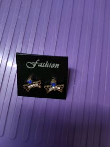 Small Studs Ideal For Office Wear