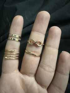 Golden Ring Set 4pcs