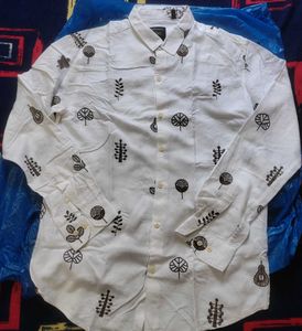 NORTH REPUBLIC Men's White Embroidered Button-Down