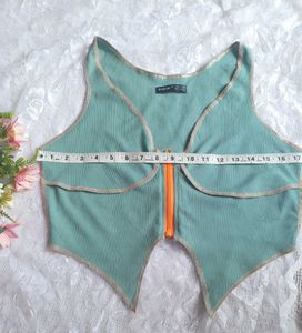SHEIN Green Crop Top