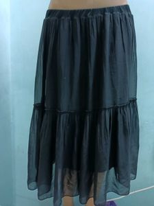 Flowy Black Midi Skirt