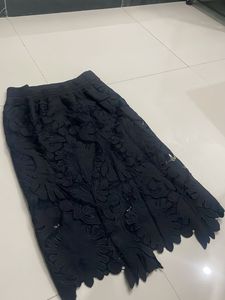 Elegant Black Lace Ethnic Skirt