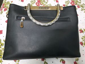Hand Bag ⬇️ Price Droped 〽️