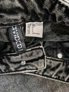 H&amp;M Washed Black Wide-Leg Jeans