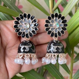 Elegant Black Jhumka Earrings