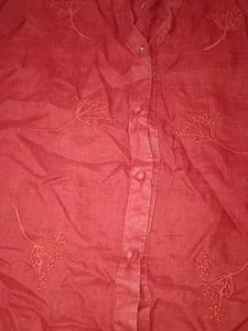 Vibrant Red D TOP