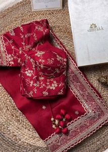 Beautiful Silk Saree with Blouse Combo Offer