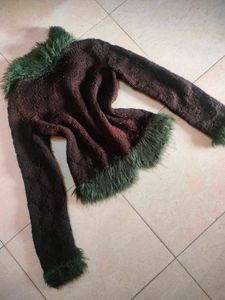 Y2K fur knit top 🧋🌱🍂🐵🦜🦢