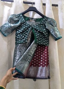 Exquisite Saree with stylish designer Blouse