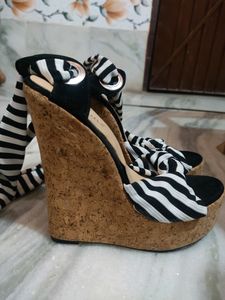 Ribbon Heels Sandals 5.5 Inch Platform Heel