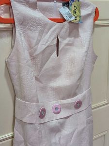 Chic Pink Textured Sleeveless Dress
