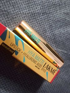 Lakme 9 to 5 hya matte lipstick
