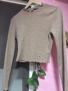 Ribbed Mock Neck Lettuce Trim Top