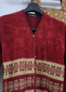 Women Wool Sweater With Button