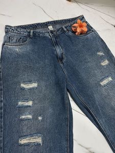 Recap distress jeans