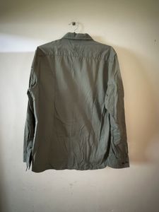 Men's Olive Green Button-Up Shirt
