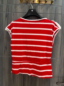 Chic Red &amp; White Striped Top