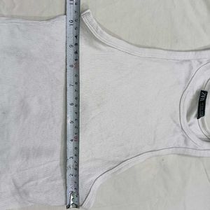 White 🤎Ribbed Crop Tank Top