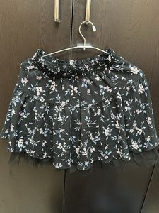 H&M Black Floral Skirt with Tulle Hem