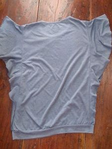 Gray Flamingo Graphic T-Shirt